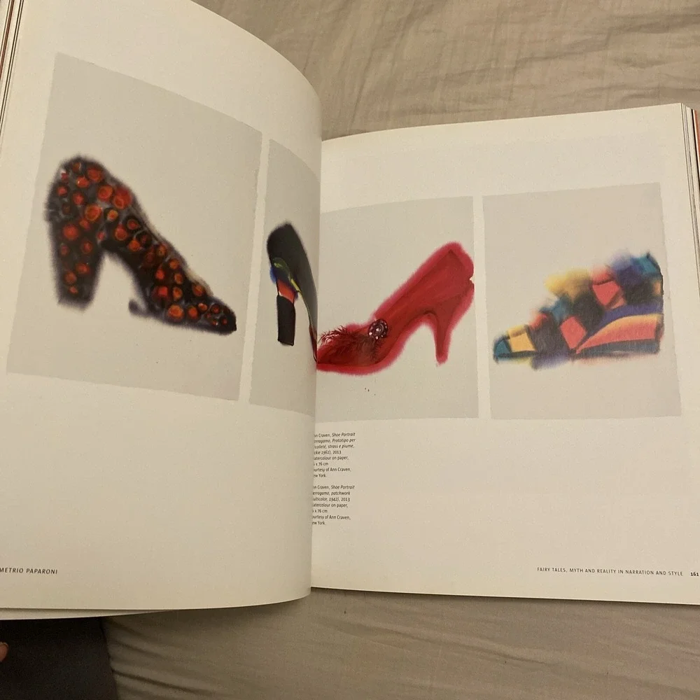 THE AMAZING SHOEMAKER:FAIRY TALES&LEGENDS ABOUT SHOES Stefania Ricci S.Ferragamo